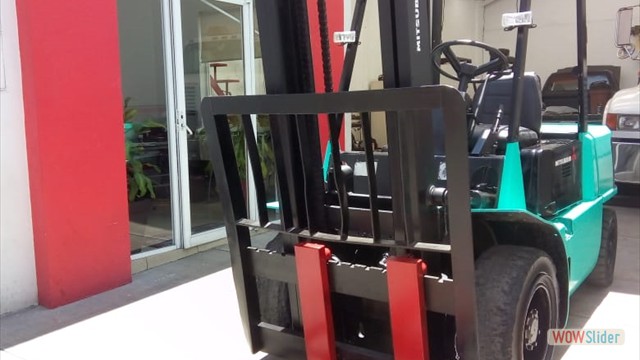 Capacidad: 6000 Libras 